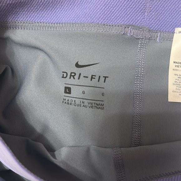 2/$40✨Nike pro leggings BNWT​​ - Picture 6 of 6